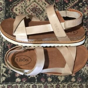 Taos Sideways Women's Sandal